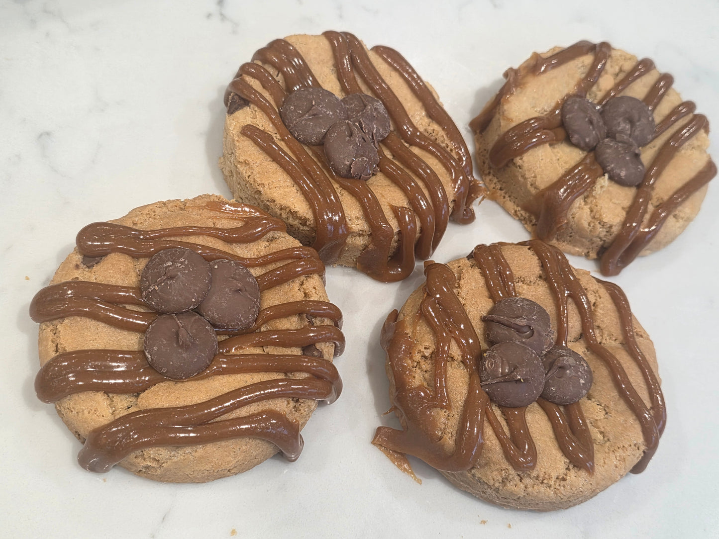 GLUTEN FREE Deep Pan Caramel Nibbles Cookie