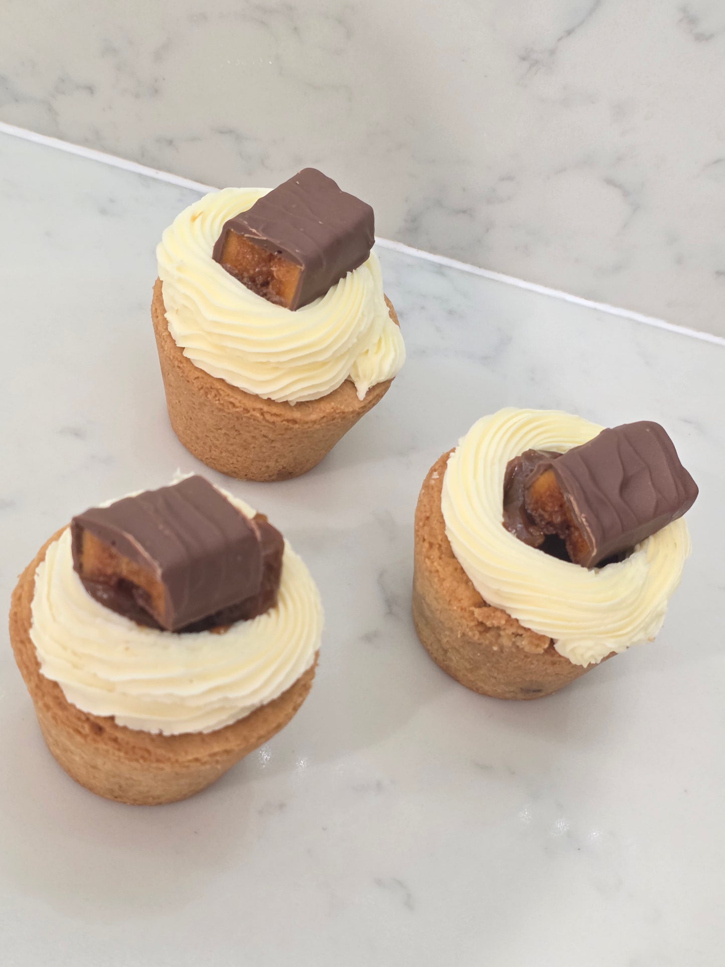 GLUTEN FREE Crunchie with Caramel Cookie Cup