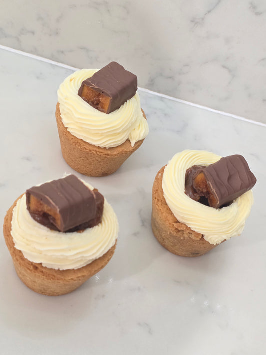 GLUTEN FREE Crunchie with Caramel Cookie Cup