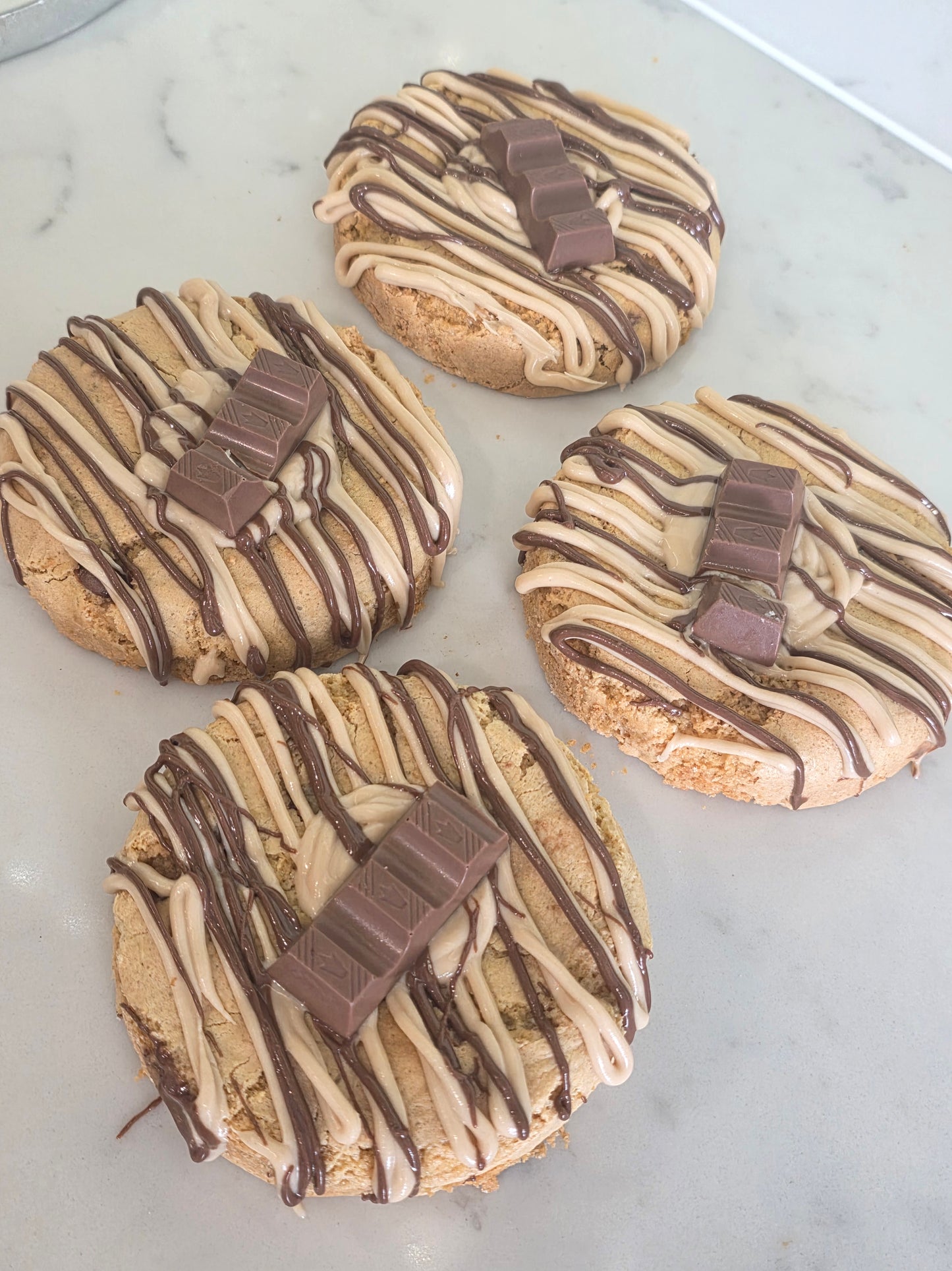 GLUTEN FREE Bueno Kinder Deep Pan Cookie